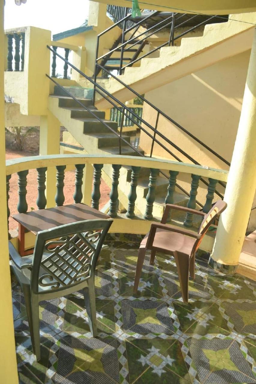 Ivon Guest House アランボル 部屋 写真